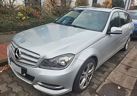 Mercedes-Benz C 180 d T -