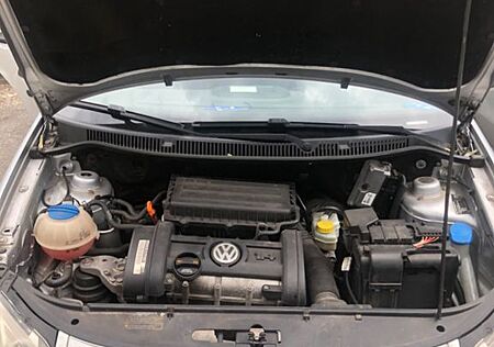 VW Polo Volkswagen 1.4 - Scheckheftgepflegt nur bei Audi !