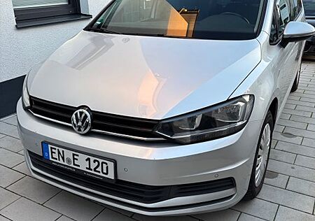 VW Touran Volkswagen 1.6 TDI