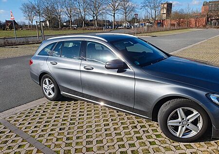 Mercedes-Benz C 200 4MATIC T AVANTGARDE Autom. AVANTGARDE