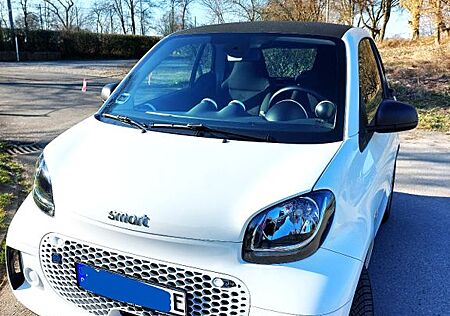 Smart ForTwo EQ coupé 60kW/82 PS Shzg Cool&Audio