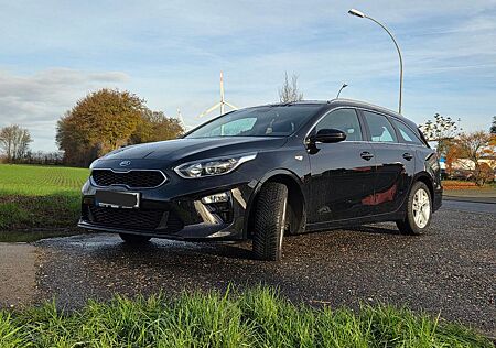 Kia Cee'd Sportswagon 1.5 T-GDI Vision Sportswag...
