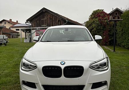 BMW 116i Sport Line Sport Line