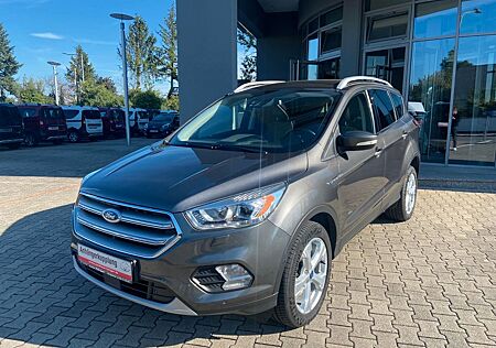Ford Kuga Titanium 2.0 TDCi 4x4 ATM*1.Hand,Kamera,PDC