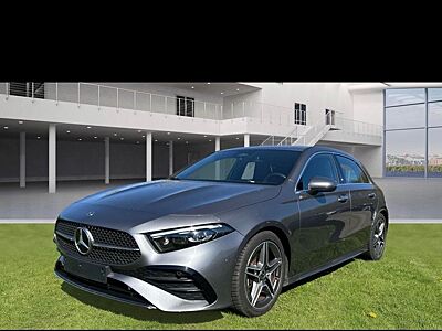 Mercedes-Benz A 200 *AMG LINE*KAMERA*DISTRONIC