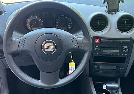 Seat Ibiza 1.4 16V 55 kW Autom.