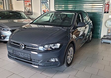 VW Polo Volkswagen 1.0 80PS Comfortline Klima LED PDC