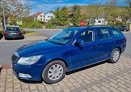 Skoda Octavia 1.6 Automatik Scheckheft 2xFuZv Eu5