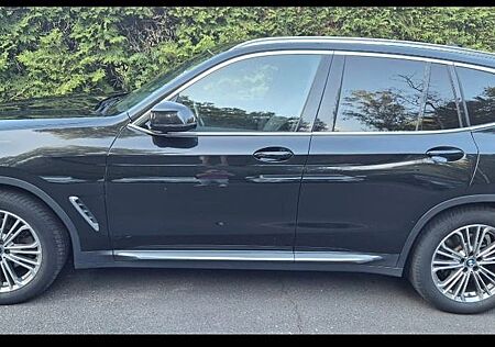 BMW X3 xDrive20d Luxury Line AT Luxury Line
