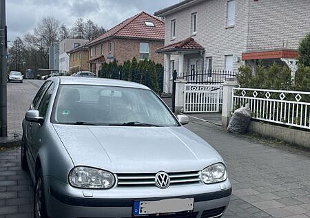 VW Golf Volkswagen 1.6