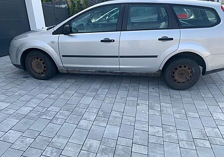 Ford Focus 1,6 Titanium Titanium