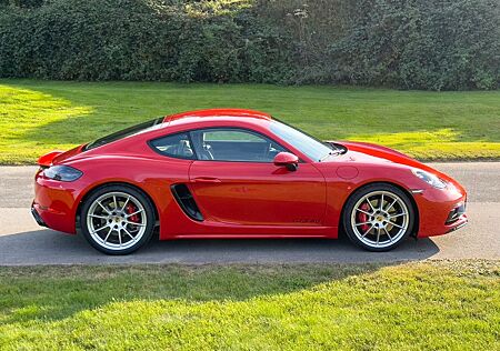 Porsche Cayman GTS 4.0