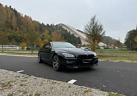 BMW 650i xi Coupé - TÜV NEU - M-PAKET / LED /HEAD-UP