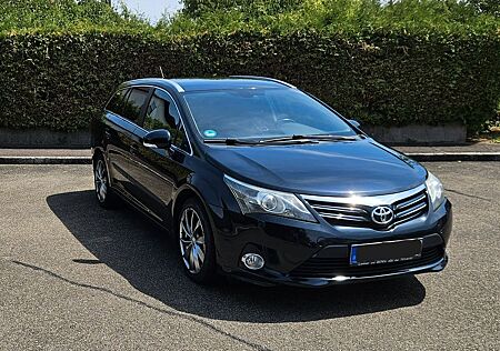 Toyota Avensis Combi 2,0-l-D-4D Life Life