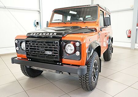 Land Rover Defender 90 Adventure Station Wagon+LED+Blutooth