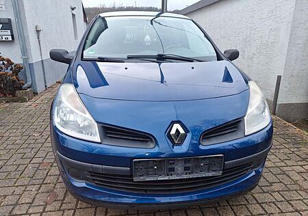 Renault Clio Extrême 1.2 Eco2 / erst 50 tkm / Tüv neu