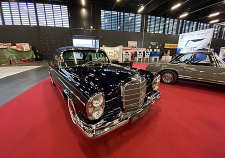 Mercedes-Benz 300 W112 - SE Cabrio