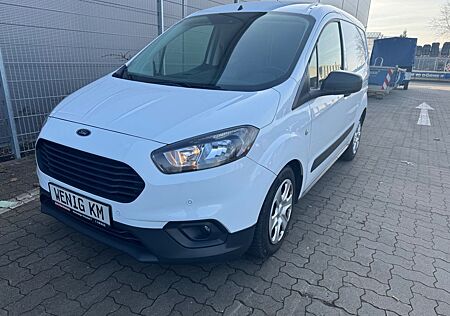 Ford Transit Courier 1.Hd Klima Top Zustand wenig km