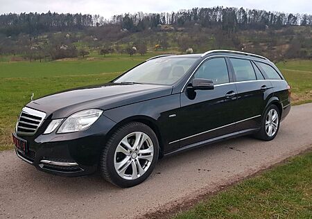 Mercedes-Benz E 200 CGI BlueEfficiency-Avantgarde