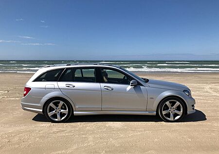 Mercedes-Benz C 180 T AVANTGARDE C-Edition