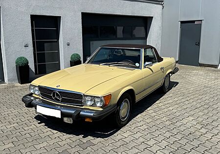 Mercedes-Benz SL 450 im Erstlack
