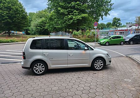 VW Touran Volkswagen 1.9 TDI DSG DPF Freestyle Freestyle