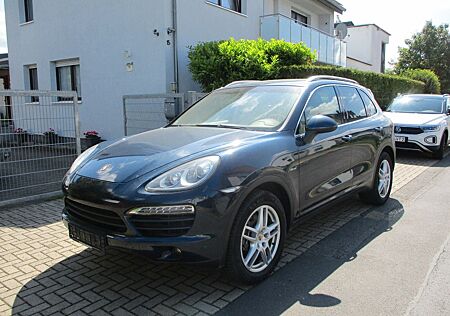 Porsche Cayenne 3.0 V6 Diesel -Leder-Navigation-