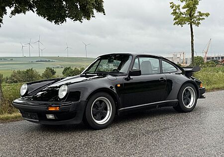 Porsche 930 Turbo deutsche Erstzulassung