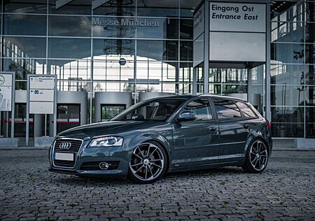 Audi A3 2.0 TFSI S tronic Ambiente Sportback Ambiente