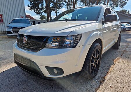 Fiat Freemont BLACK CODE 2.0TDi KEYLESS NAVi CAM