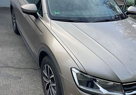 VW Tiguan Volkswagen 1.5 TSI ACT OPF 96kW Comfortline Comf...