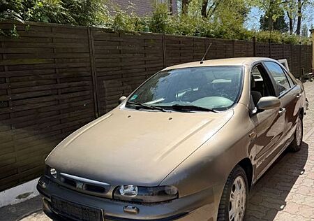 Fiat Marea 2.0 16V HLX HLX