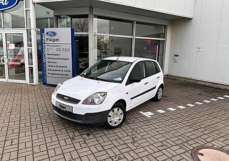 Ford Fiesta Ambiente 5D