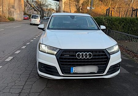 Audi Q7 3.0 TDI quattro tiptronic