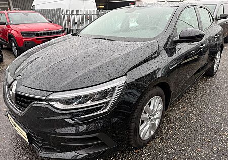 Renault Megane IV Lim. Zen TCe 140