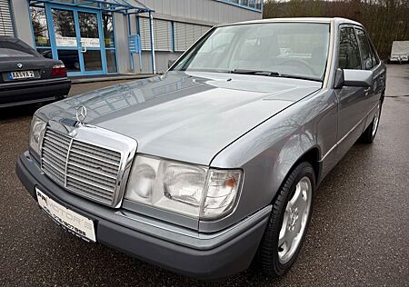 Mercedes-Benz 300 300E Automatik *Klima*H-Zul.* HU NEU