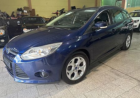 Ford Focus Turnier Trend 1.6*TÜV NEU*1.HAND*NAVI*SHZ*