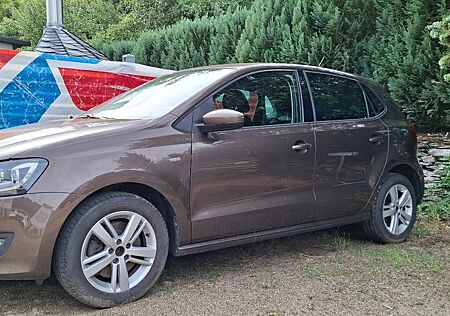 VW Polo Volkswagen LIFE, 1,6 l TDI, 77 kW, 105 PS, 8 Reifen
