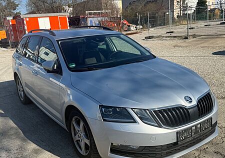Skoda Octavia Combi Soleil 01728666828