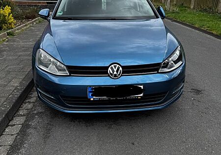 VW Golf Volkswagen 1.2 TSI 63kW BMT Comfortline Comfortline