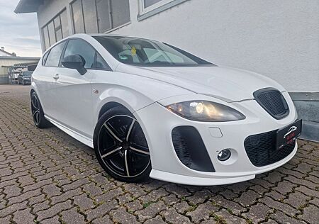 Seat Leon 2.0 TDI FR Xenon*Navi*SHZ*PDC*Tempomat