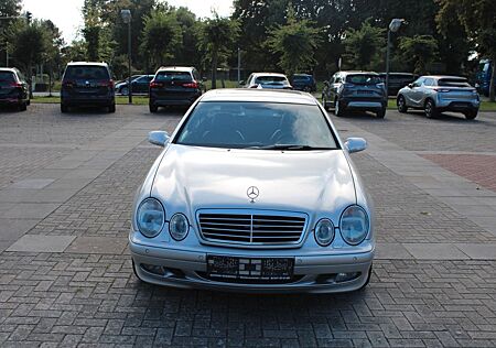 Mercedes-Benz CLK 320 ELEGANCE