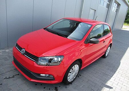 VW Polo Volkswagen V Trendline 6R AHK abnehmbar sehr sauber