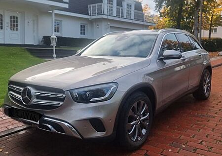 Mercedes-Benz 300 300d GLC 4MATIC Garantie. Memory Sitze