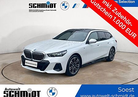 BMW 520i Touring M Sport / NP= 80.760,- / Pano / AHK