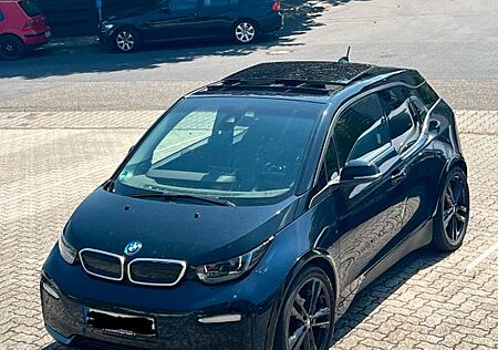 BMW i3s (120 Ah), 135kW - Sondermodell SD, Leder, HK