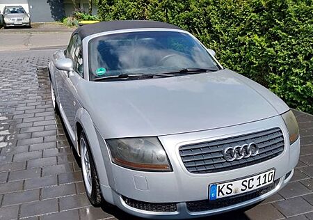 Audi TT Roadster 1.8T 132 kW -