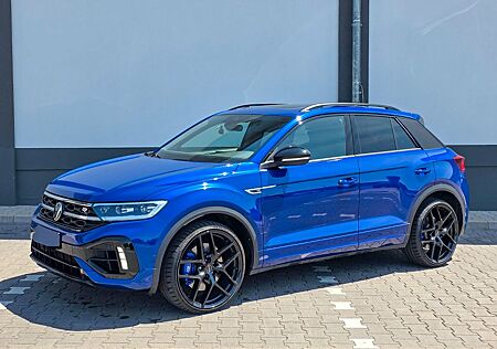 VW T-Roc Volkswagen R DSG GARANTIE+AKRA+PANO+BEATS+MATRIX+8FAC
