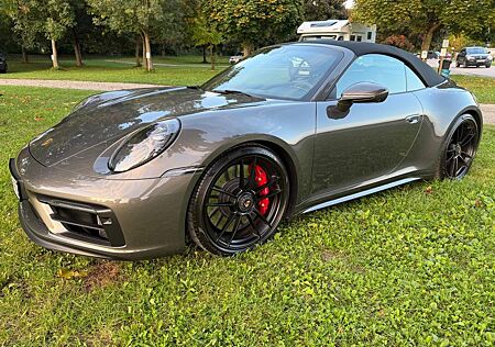 Porsche 992 Carrera GTS Cabriolet