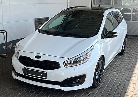 Kia Cee'd Sportswagon 1.6 CRDi DCT Platinum Edit...